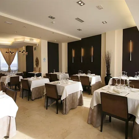 Asador H.m. Versus Hotel Burgo