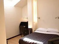 Asador H.m. Versus 3*