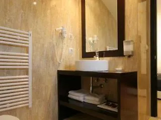 Asador H.m. Versus 3* Burgo